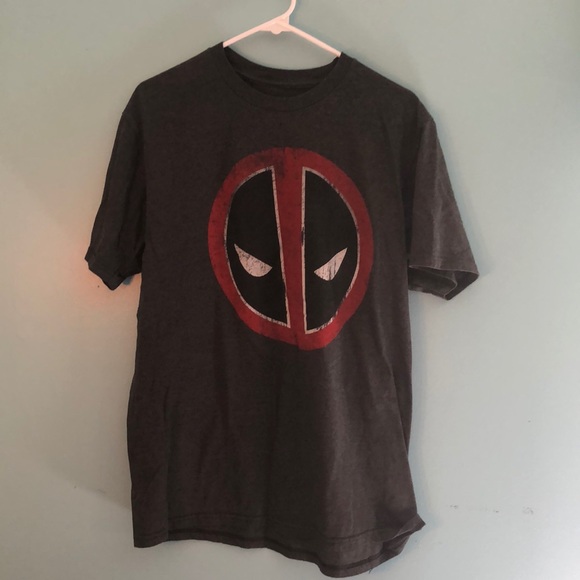 Deadpool Shirt - Picture 1 of 2